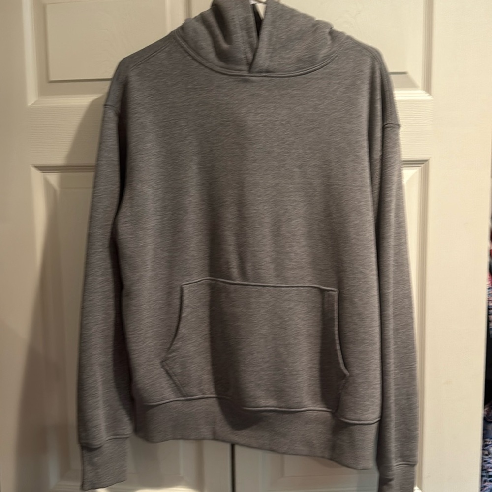 Men’s Old Navy, gray sweatshirt, like new, M.